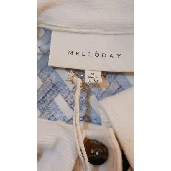 MELLODAY Top Women's Small Long Sleeve Geometric Collared V-Neck Pullover NWT - Picture 2 of 11